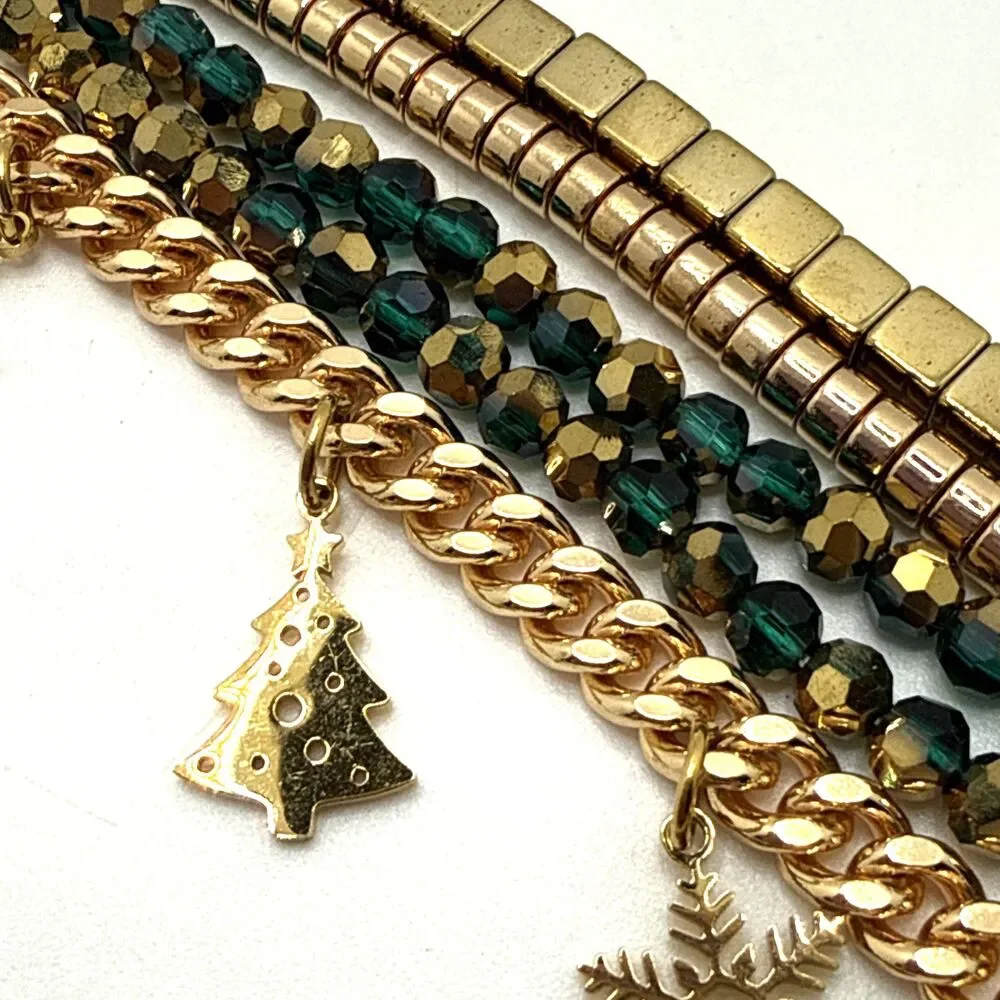 Victoria Emerson Multi Strand Bracelet Green Bead Christmas Tree Star Charms 7.5